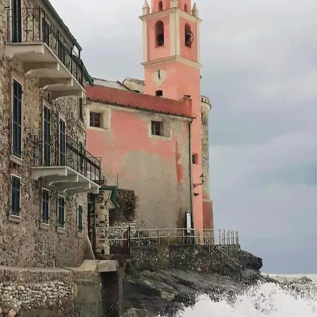 Apartment Garibaldi 12, Accanto Alla Stazione In Centro Storico